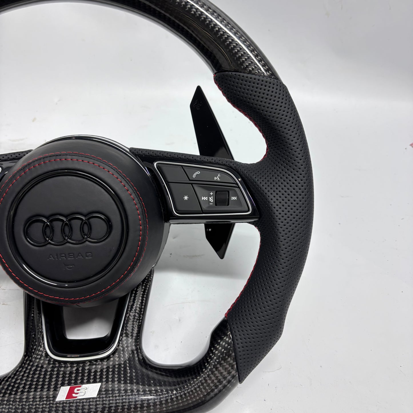 Custom Steering Wheel for Audi A8/RS8/S8