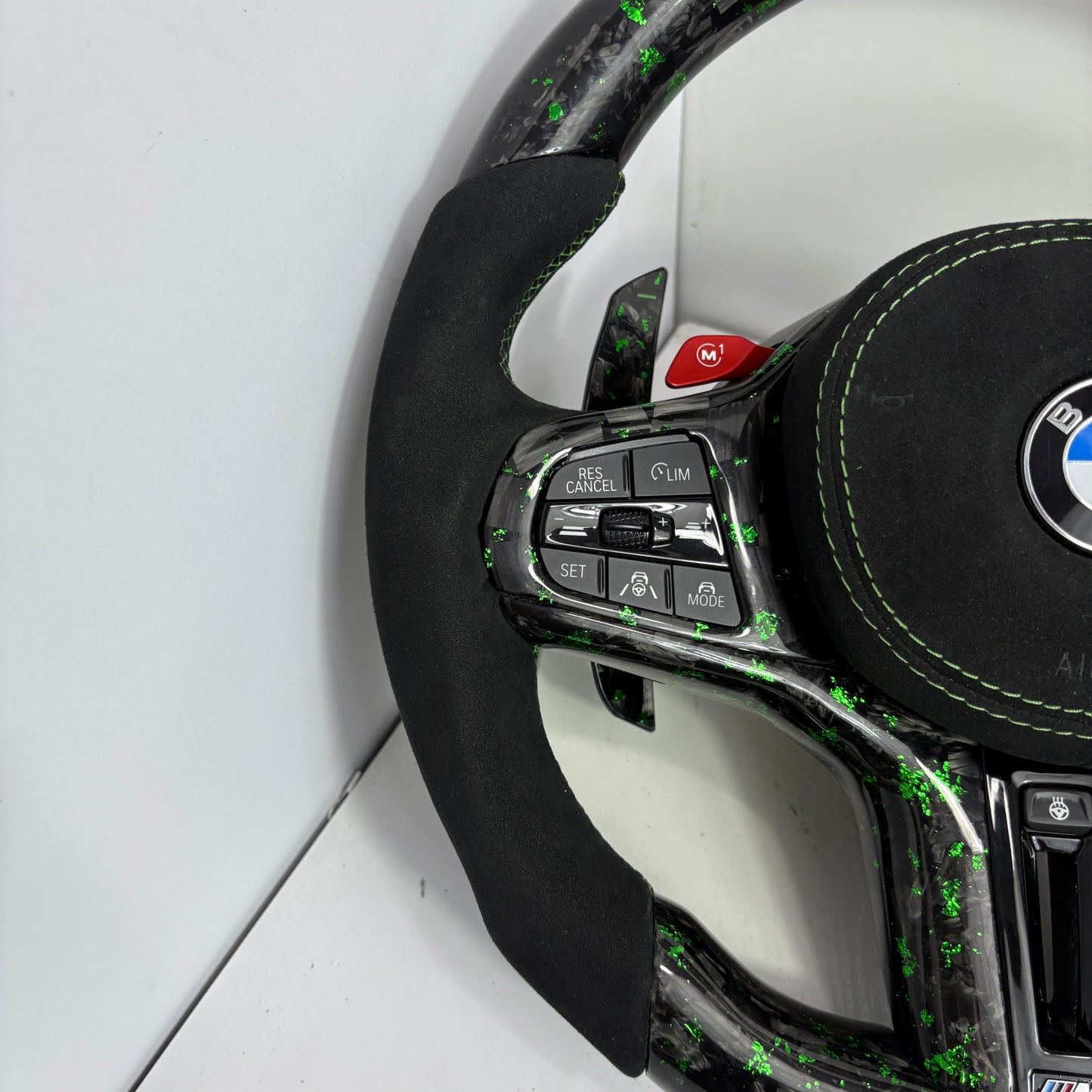 Custom bmw i8 Steering Wheel