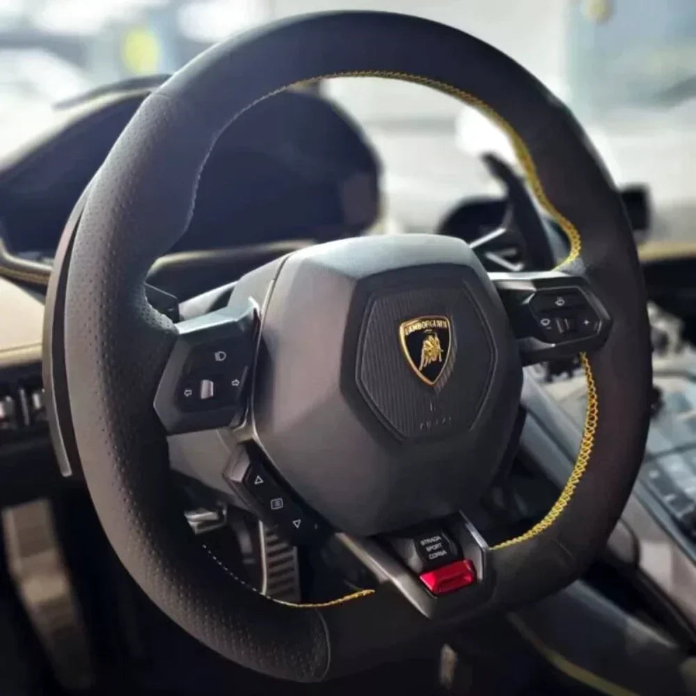 Lamborghini Huracan steering wheel